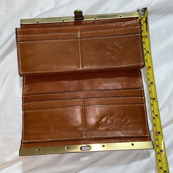 EUC Patricia Nash Cauchy Leather Frame Wallet Floral Print. - Picture 11 of 16